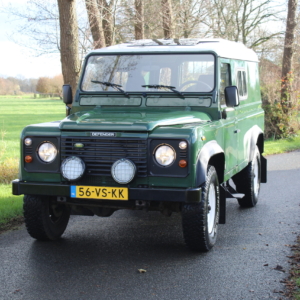 Landrover Defender 110 TD5 grijs kenteken 3-persoons 2000